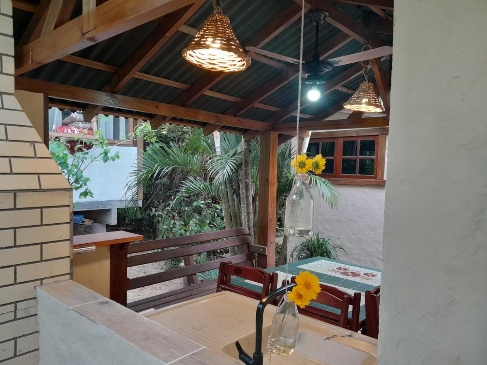 Recanto Das Bromelias Chales Гуарда-ду-Эмбау Экстерьер фото