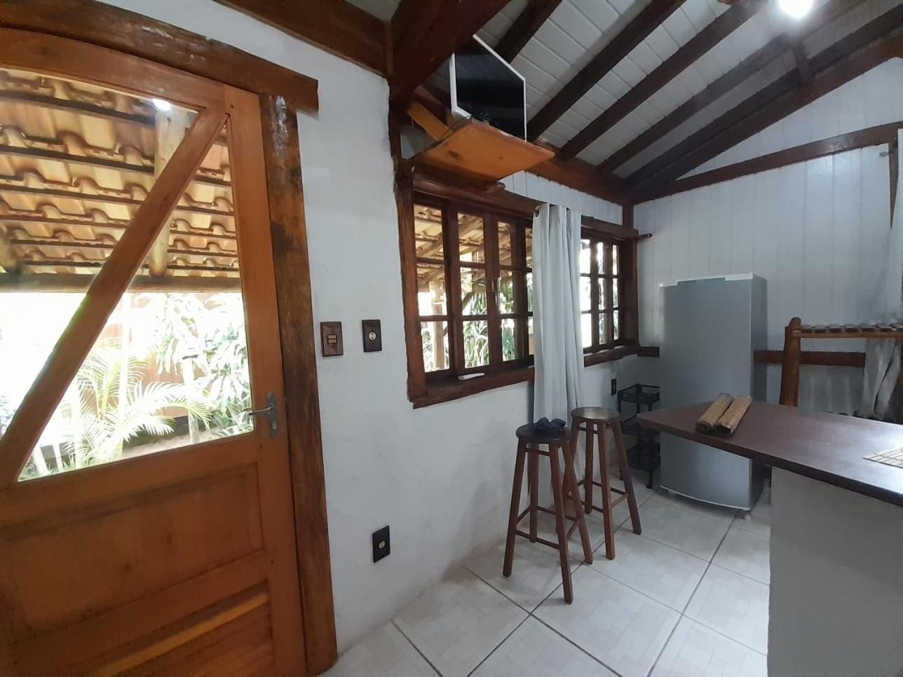 Recanto Das Bromelias Chales Гуарда-ду-Эмбау Экстерьер фото